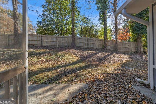 5618 Fern Creek Drive SW, Lilburn, GA 30047