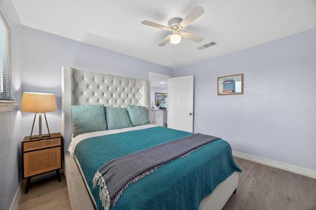 7600 Seawall Boulevard 209, Galveston, TX 77551
