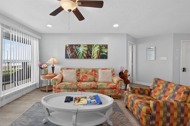 7600 Seawall Boulevard 209, Galveston, TX 77551