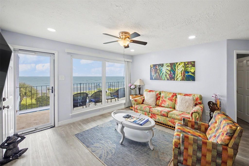 7600 Seawall Boulevard 209, Galveston, TX 77551
