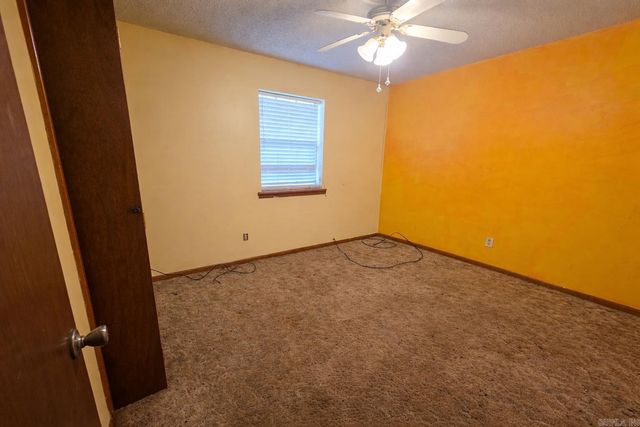 17 Anthony Lane, Conway, AR 72032