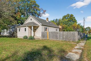 934 E 28th Avenue, Lake Station, IN 46405