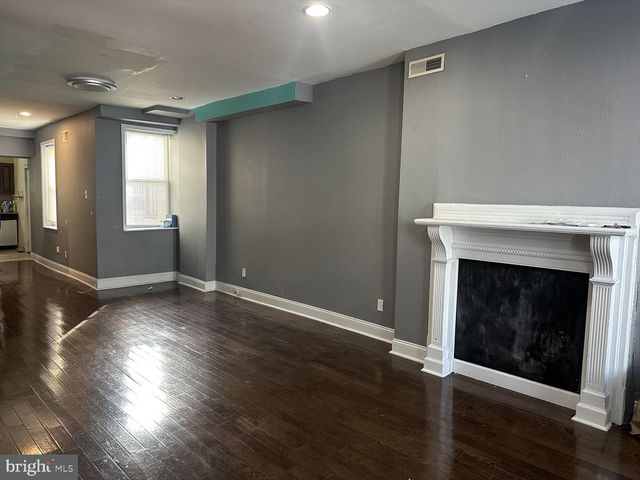 3918 BRANDYWINE ST, Philadelphia, PA 19104