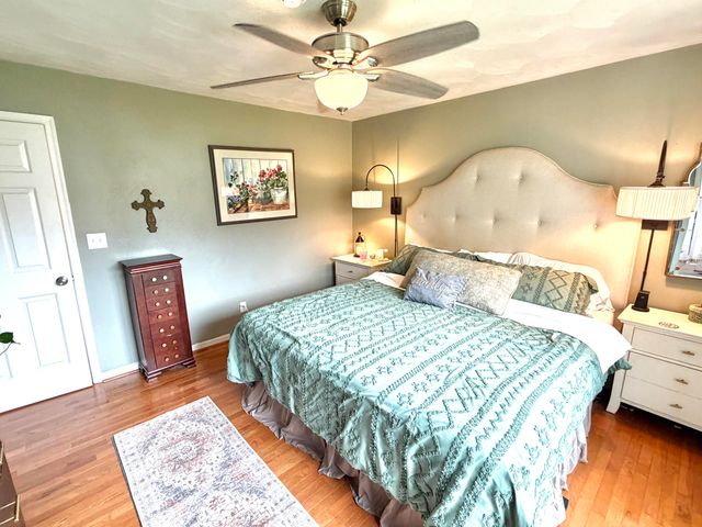 6219 Ashmont DR, Roanoke, VA 24018