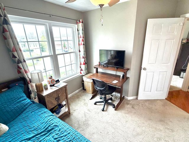 6219 Ashmont DR, Roanoke, VA 24018