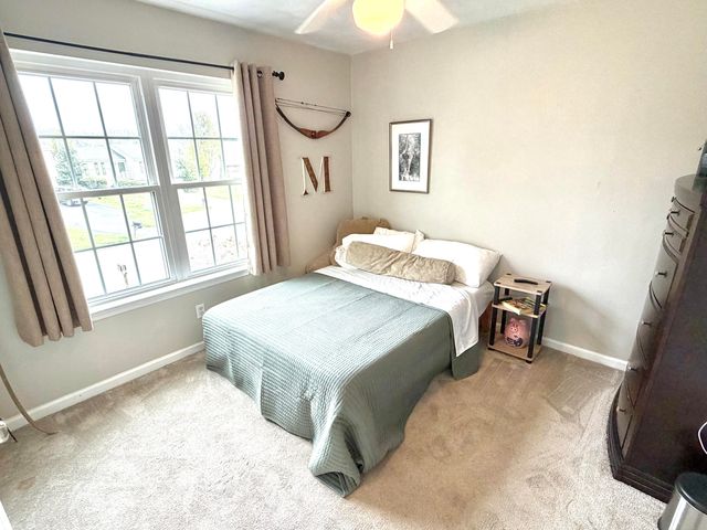 6219 Ashmont DR, Roanoke, VA 24018