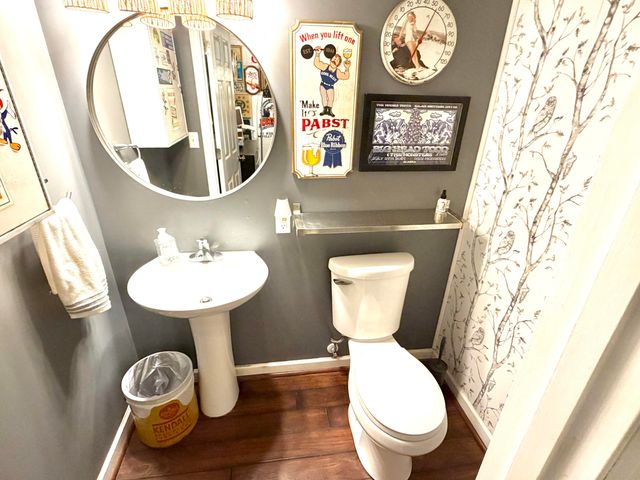 6219 Ashmont DR, Roanoke, VA 24018