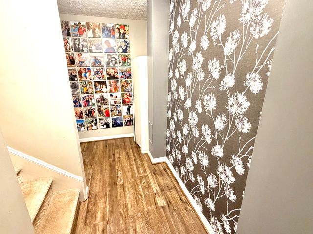 6219 Ashmont DR, Roanoke, VA 24018