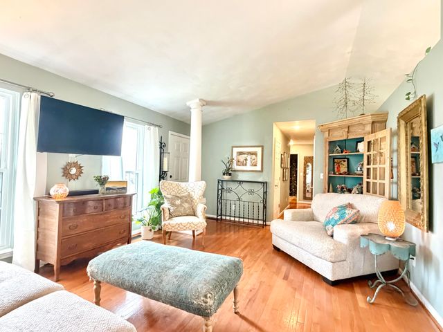 6219 Ashmont DR, Roanoke, VA 24018