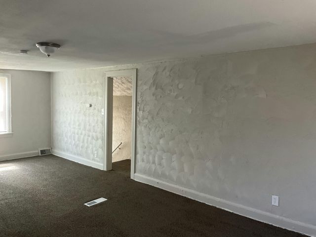 12701 Griggs Street, Detroit, MI 48238