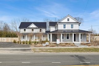 178 Main Road, Riverhead, NY 11901