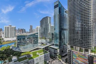 55 SW 9th St 2201, Miami, FL 33130