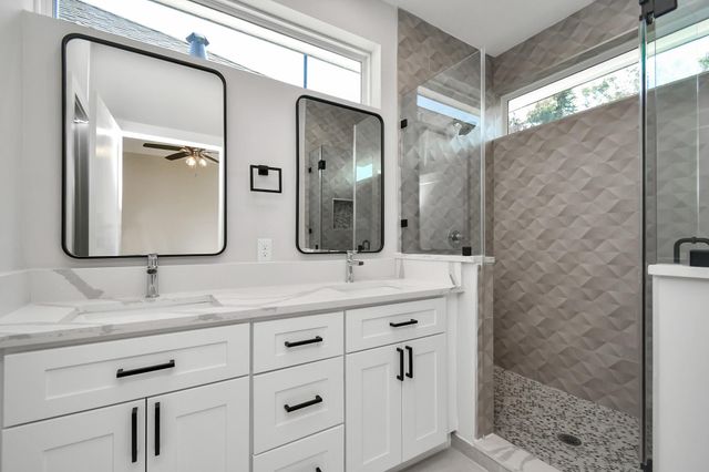 4706 Gunter Street, Houston, TX 77020