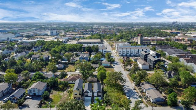 4706 Gunter Street, Houston, TX 77020