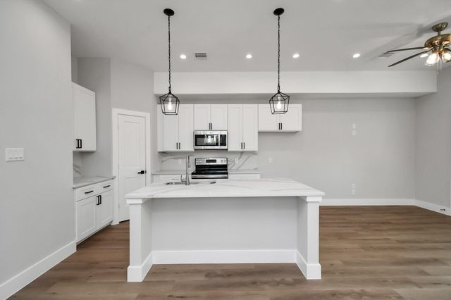 4706 Gunter Street, Houston, TX 77020