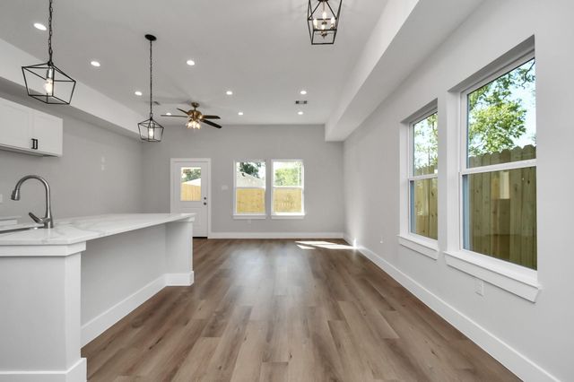 4706 Gunter Street, Houston, TX 77020