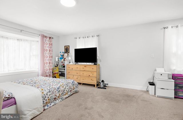 1326 GOODWOOD AVE, Essex, MD 21221