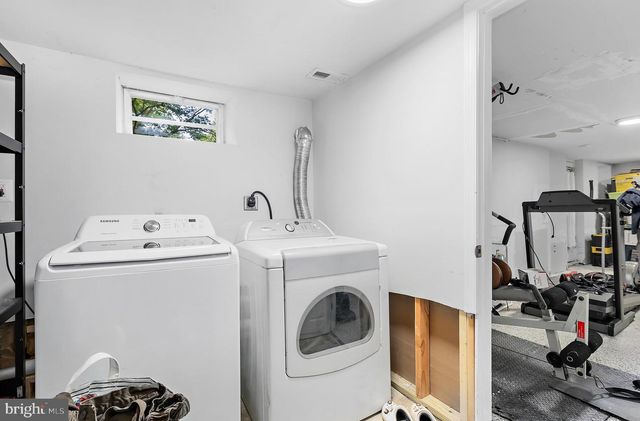 1326 GOODWOOD AVE, Essex, MD 21221