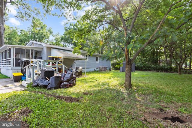 1326 GOODWOOD AVE, Essex, MD 21221