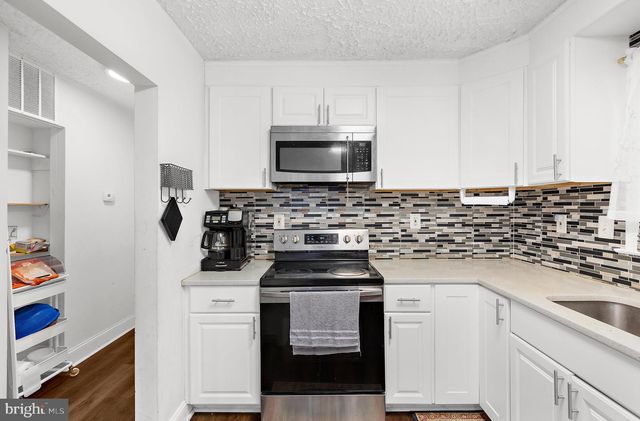 1326 GOODWOOD AVE, Essex, MD 21221