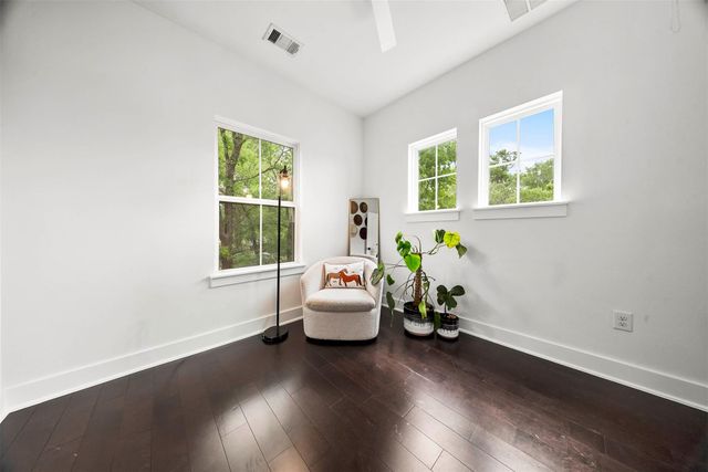 1213 Eleanor ST B, Austin, TX 78721