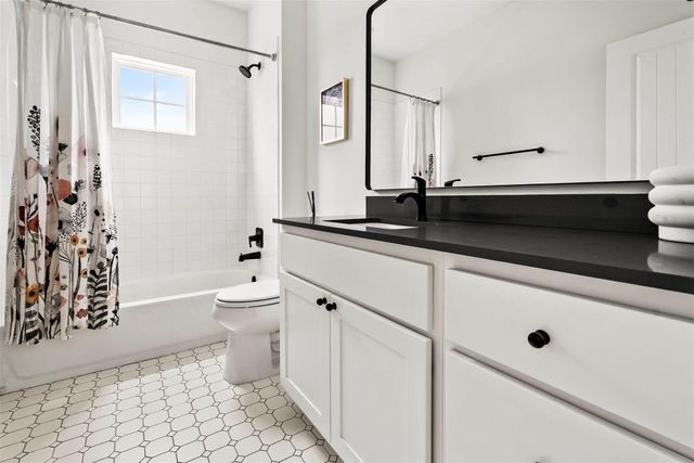 1213 Eleanor ST B, Austin, TX 78721