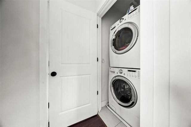 1213 Eleanor ST B, Austin, TX 78721