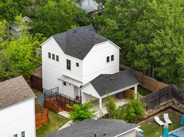 1213 Eleanor ST B, Austin, TX 78721