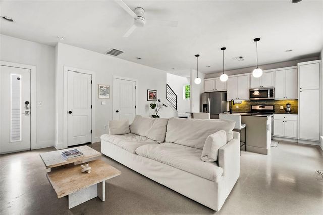 1213 Eleanor ST B, Austin, TX 78721