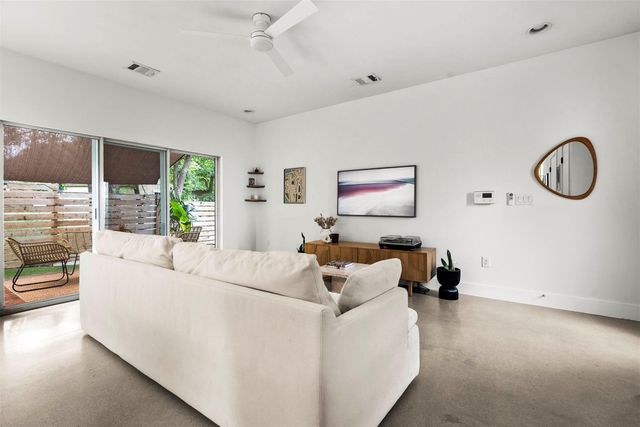 1213 Eleanor ST B, Austin, TX 78721