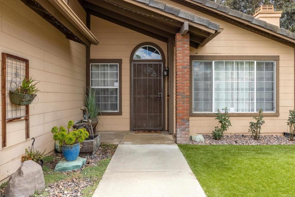 157 S Mercedes Road, Fallbrook, CA 92028 — photo 4