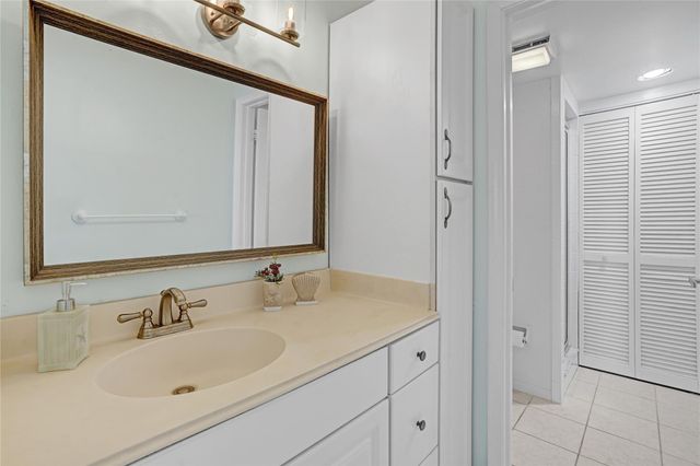 4200 N Highway A1a 1112, Fort Pierce, FL 34949