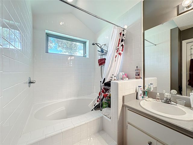 697 N ENDEAVOUR DRIVE, Winter Springs, FL 32708