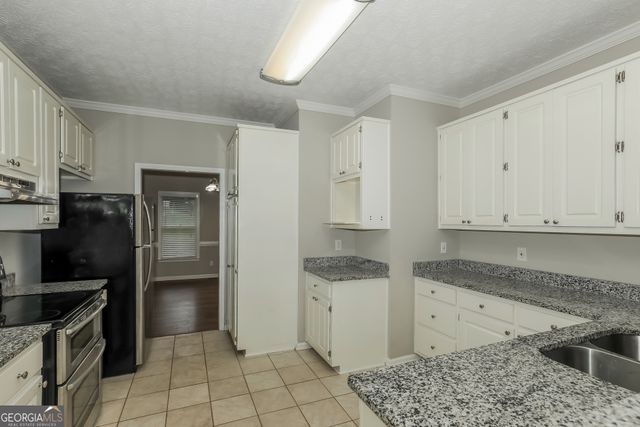 306 Salem Ridge Way, Mcdonough, GA 30253