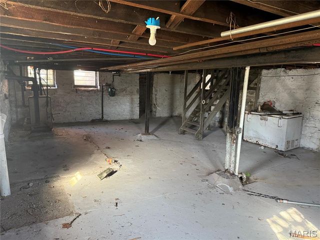 4402 Clarence Avenue, St Louis, MO 63115