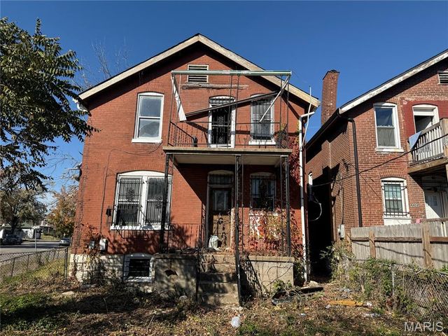 4402 Clarence Avenue, St Louis, MO 63115