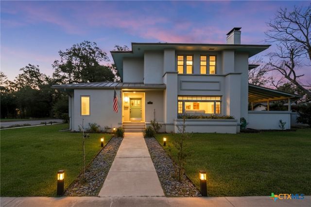 503 S Austin Street, Seguin, TX 78155