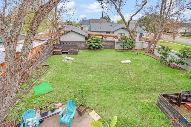 503 S Austin Street, Seguin, TX 78155