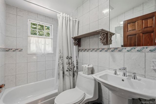 113 Buena Vista Drive, White Plains, NY 10603