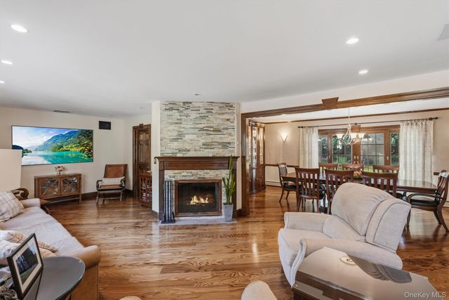 113 Buena Vista Drive, White Plains, NY 10603