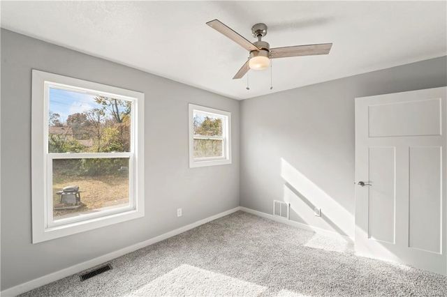 3826 S Crysler Avenue, Independence, MO 64055