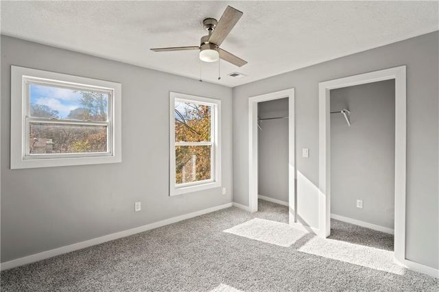 3826 S Crysler Avenue, Independence, MO 64055