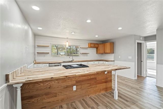 3826 S Crysler Avenue, Independence, MO 64055