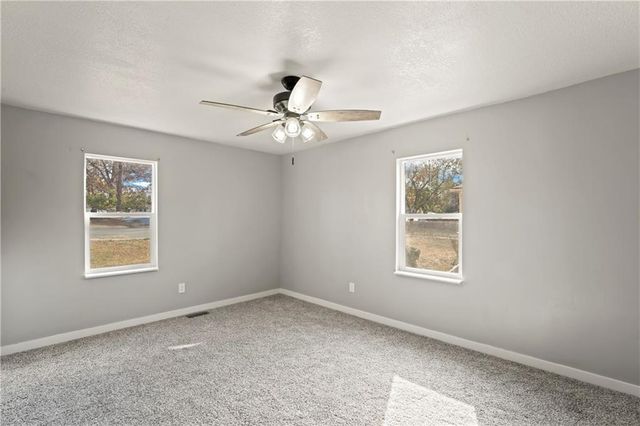 3826 S Crysler Avenue, Independence, MO 64055