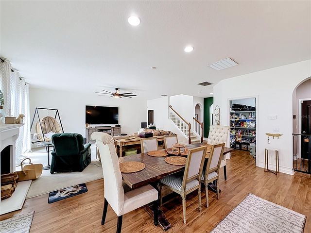726 WOODS LANDING DRIVE, Minneola, FL 34715