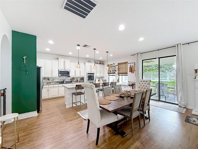726 WOODS LANDING DRIVE, Minneola, FL 34715
