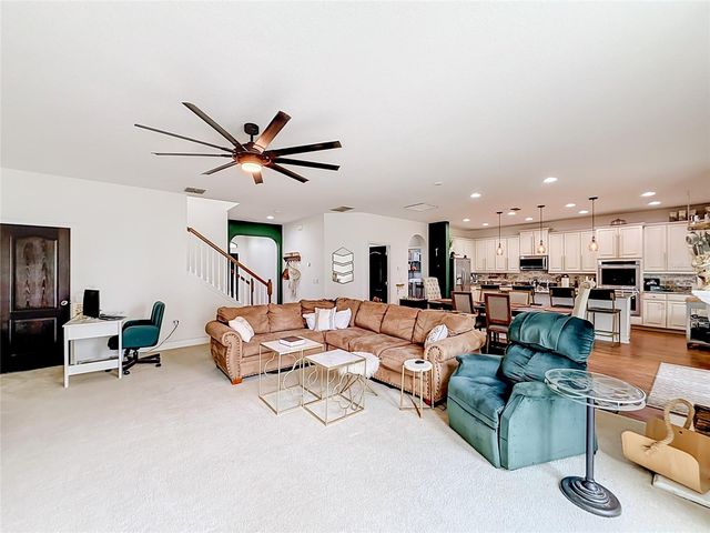 726 WOODS LANDING DRIVE, Minneola, FL 34715