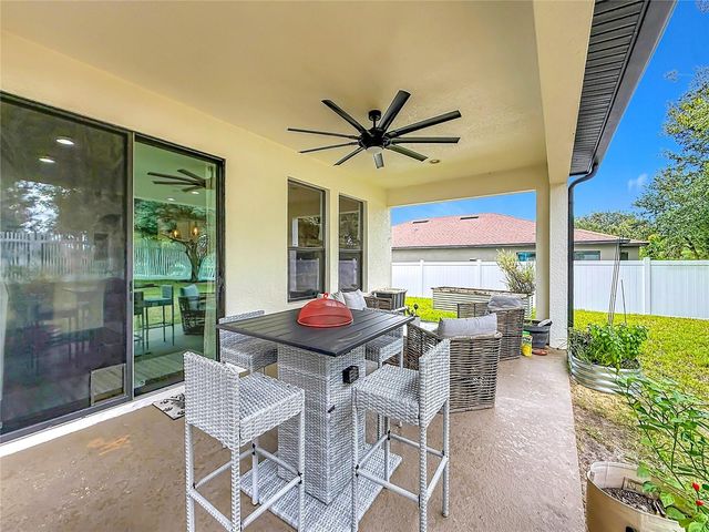 726 WOODS LANDING DRIVE, Minneola, FL 34715