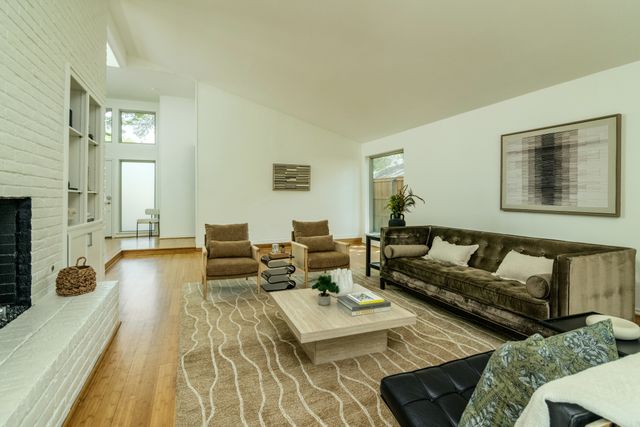 6918 Chevy Chase Avenue, Dallas, TX 75225