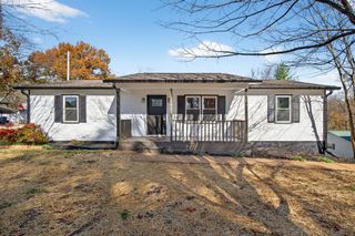 166 Old Shelbyville Rd, Mcminnville, TN 37110